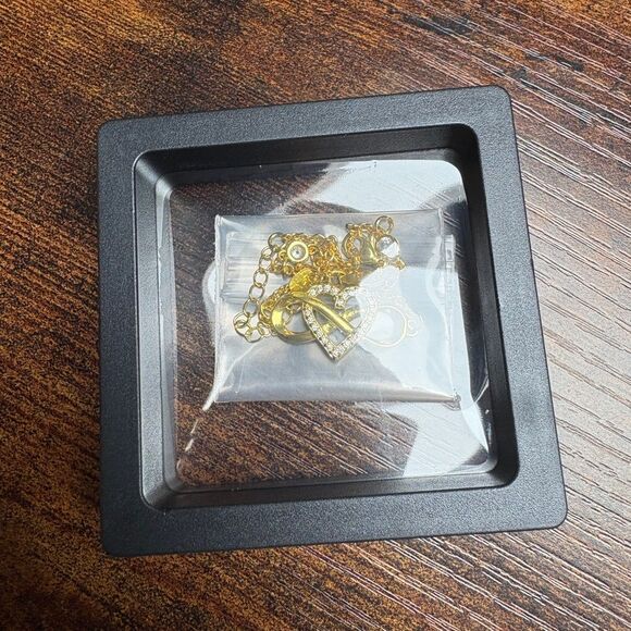 925 Sterling Silver Heart Charm Bracelet w/ Zirconia NWT - Picture 5 of 5